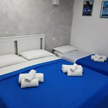 Dimora Maradona Ai Quartieri Spagn0Li Naples Exterior photo